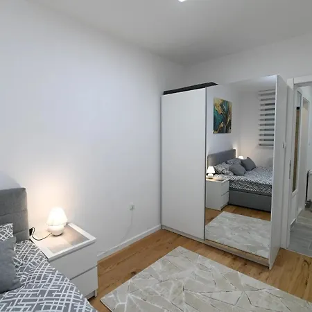 Apartment Tara